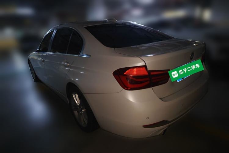 Used BMW 3 Series 2016 328Li Fashion Model Rear Left 45 Deg