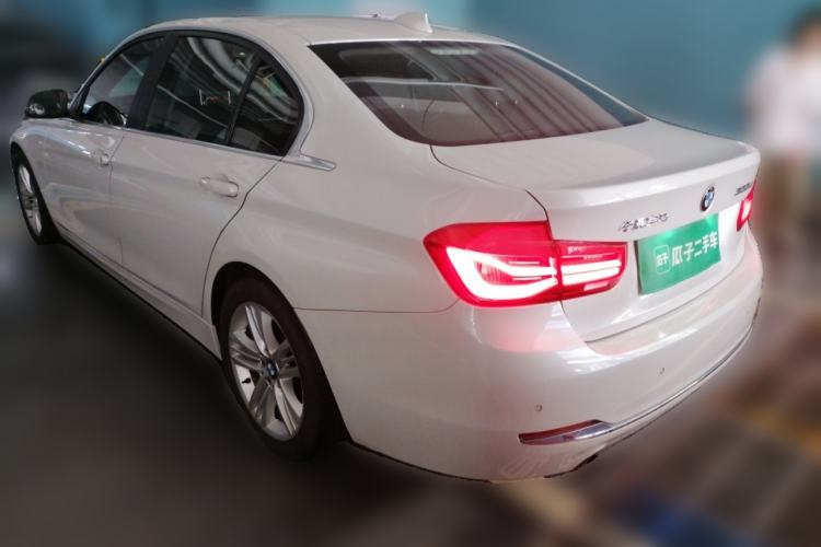 Used BMW 3 Series 2016 320Li Ambition Model Rear Left 45 Deg