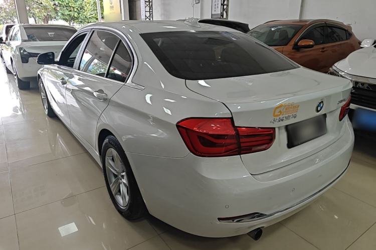 Used BMW 3 Series 2016 316Li Fashion Model Rear Left 45 Deg