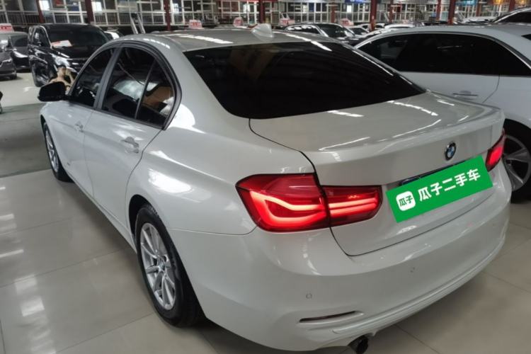 Used BMW 3 Series 2016 316i Fashion Model Rear Left 45 Deg