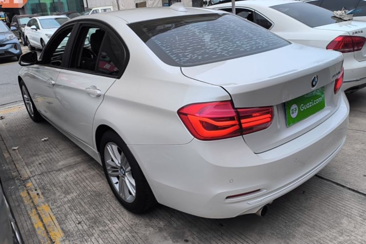 Used BMW 3 Series 2016 320i Fashion Model Rear Left 45 Deg