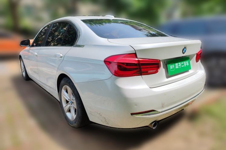 Used BMW 3 Series 2016 316Li Fashion Model Rear Left 45 Deg