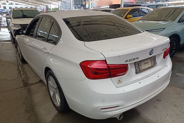 Used BMW 3 Series 2016 320i Fashion Model Rear Left 45 Deg