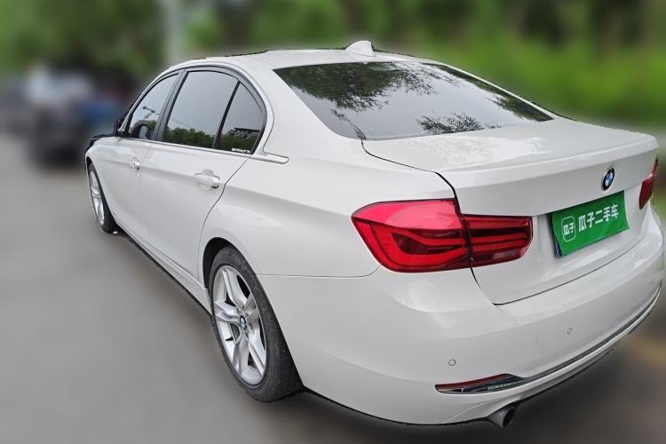 Used BMW 3 Series 2016 316Li Fashion Model Rear Left 45 Deg