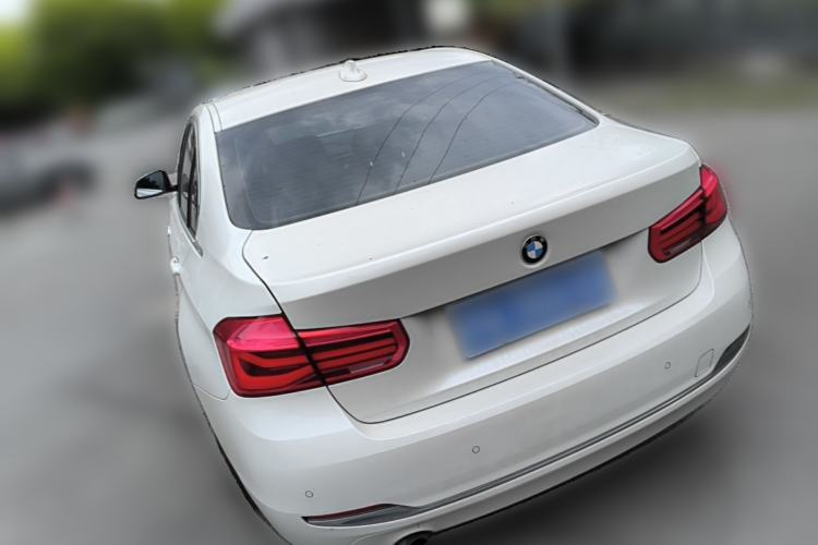 Used BMW 3 Series 2016 316Li Fashion Model Rear Left 45 Deg