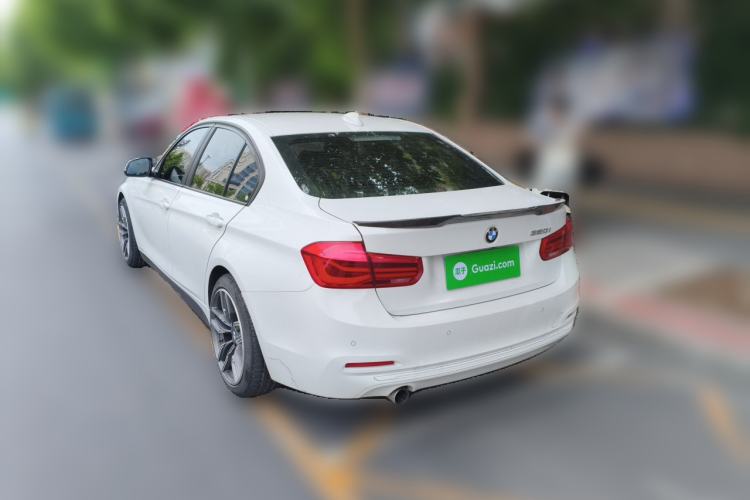 Used BMW 3 Series 2016 320i Fashion Model Rear Left 45 Deg