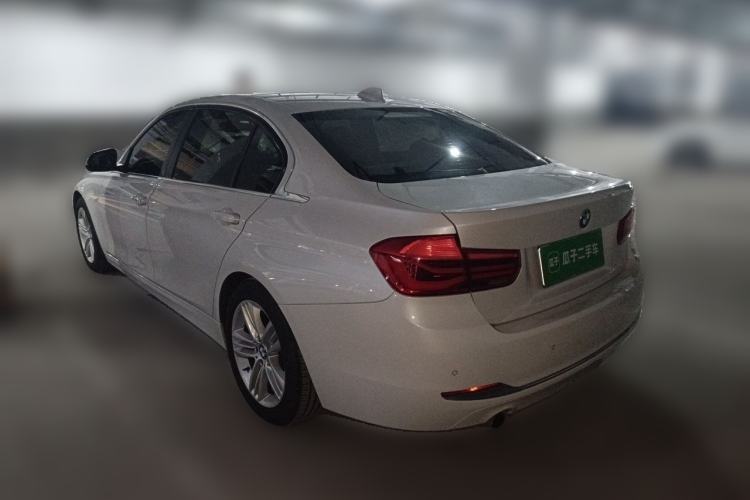 Used BMW 3 Series 2016 320Li Fashion Model Rear Left 45 Deg
