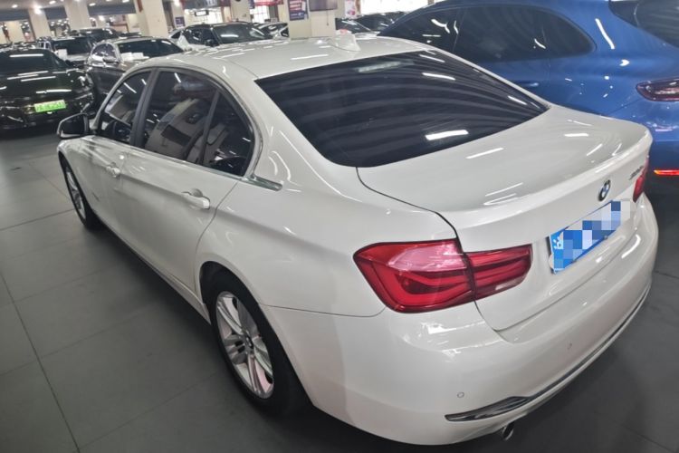 Used BMW 3 Series 2016 320Li Fashion Model Rear Left 45 Deg