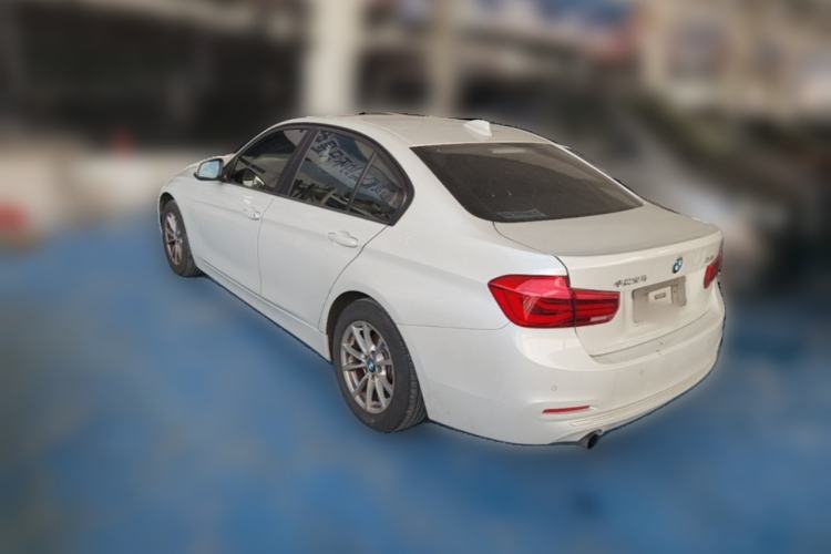 Used BMW 3 Series 2016 316i Fashion Model Rear Left 45 Deg
