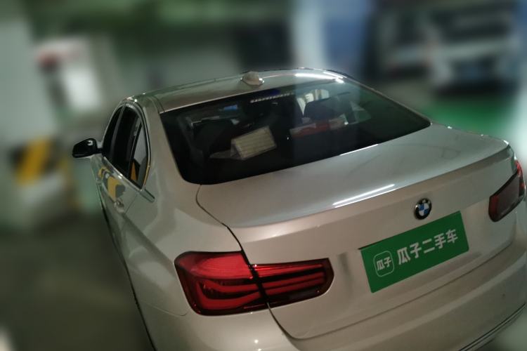 Used BMW 3 Series 2016 316Li Fashion Model Rear Left 45 Deg