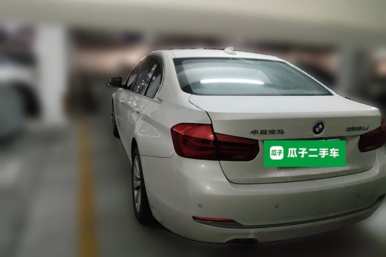 Used BMW 3 Series 2016 328Li Fashion Model Rear Left 45 Deg