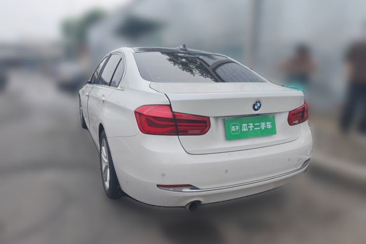Used BMW 3 Series 2016 320Li Fashion Model Rear Left 45 Deg