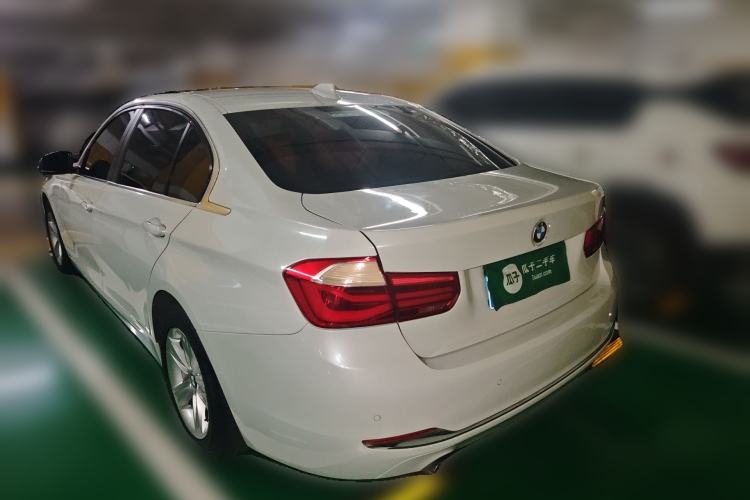Used BMW 3 Series 2016 316Li Fashion Model Rear Left 45 Deg