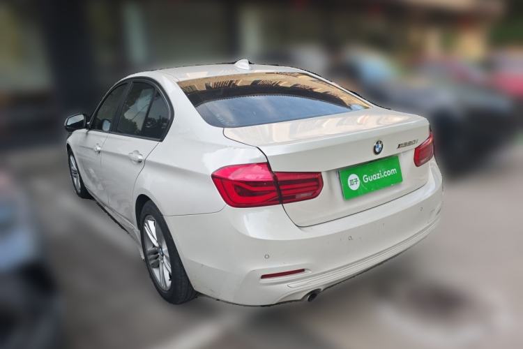 Used BMW 3 Series 2016 320i Fashion Model Rear Left 45 Deg