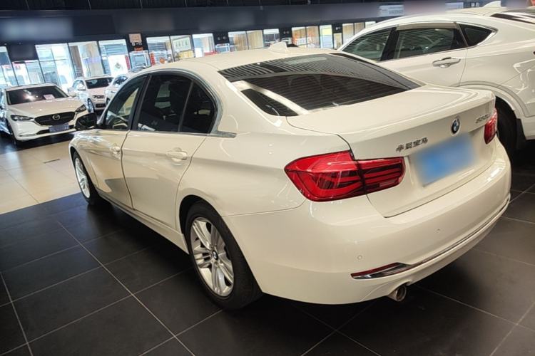 Used BMW 3 Series 2016 320Li Fashion Model Rear Left 45 Deg