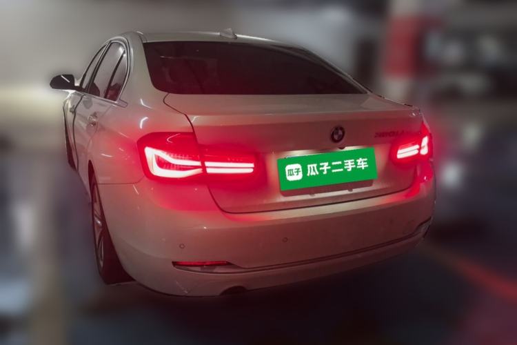 Used BMW 3 Series 2016 320Li Fashion Model Rear Left 45 Deg