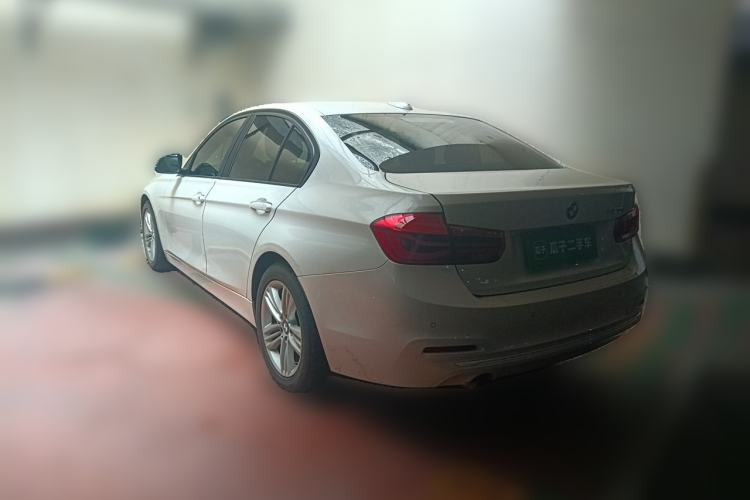 Used BMW 3 Series 2016 320i Fashion Model Rear Left 45 Deg