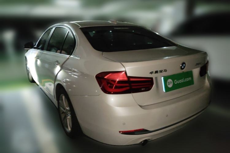 Used BMW 3 Series 2016 320Li Fashion Model Rear Left 45 Deg