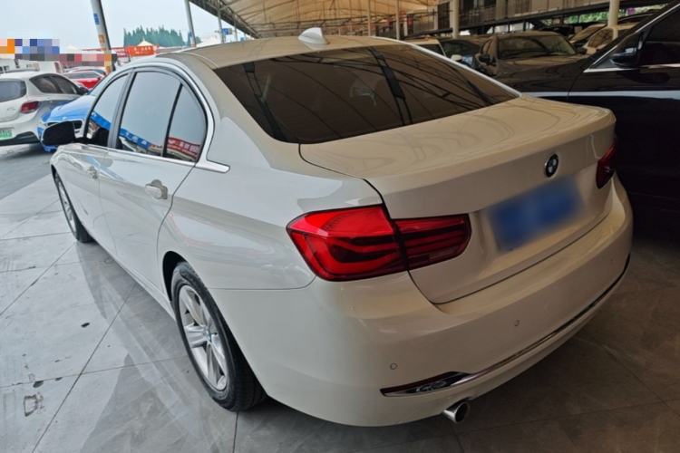 Used BMW 3 Series 2016 316Li Fashion Model Rear Left 45 Deg