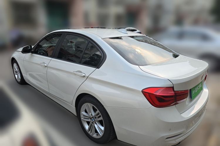 Used BMW 3 Series 2016 320i Fashion Model Rear Left 45 Deg