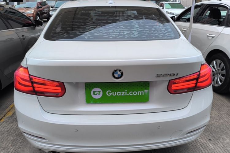 Used BMW 3 Series 2016 320i Fashion Model Rear