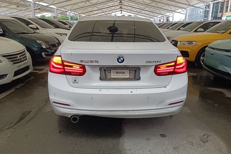 Used BMW 3 Series 2016 320i Fashion Model Rear