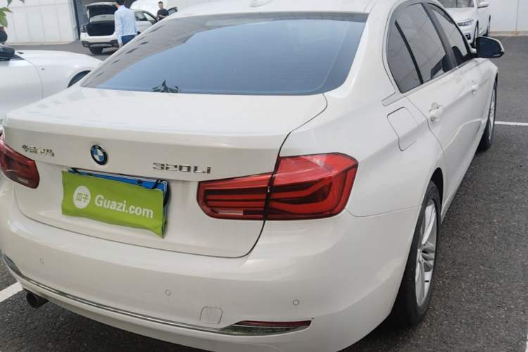 Used BMW 3 Series 2016 320Li Fashion Model Rear