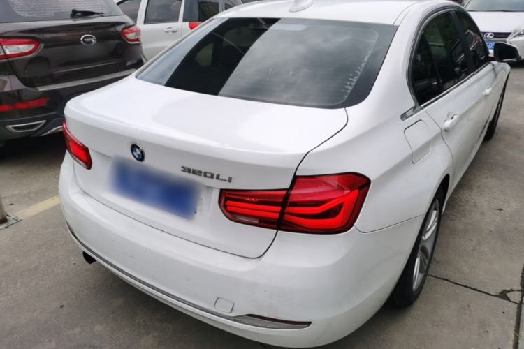 Used BMW 3 Series 2016 320Li Ambition Model Rear Right 45 Deg