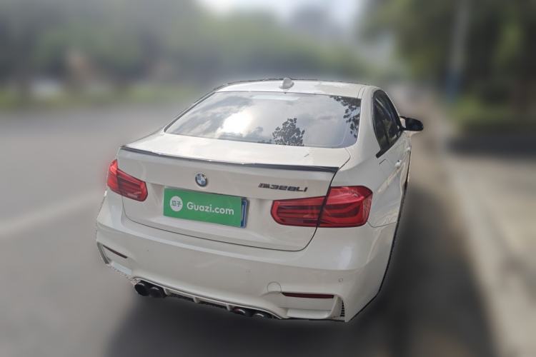 Used BMW 3 Series 2016 320Li Luxury Design Package Rear Right 45 Deg