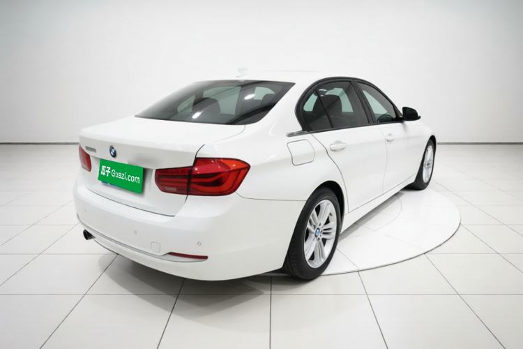 Used BMW 3 Series 2016 320Li Fashion Model Rear Right 45 Deg