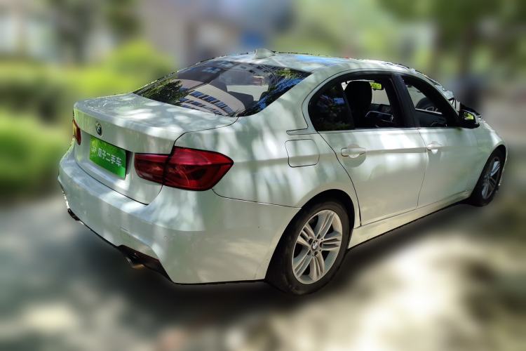 Used BMW 3 Series 2016 320i Fashion Model Rear Right 45 Deg