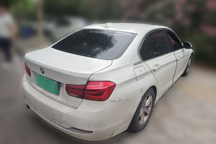 Used BMW 3 Series 2016 316Li Fashion Model Rear Right 45 Deg