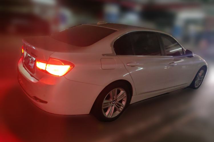 Used BMW 3 Series 2016 320Li Fashion Model Rear Right 45 Deg