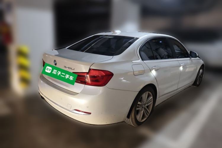 Used BMW 3 Series 2016 320Li Ambition Model Rear Right 45 Deg