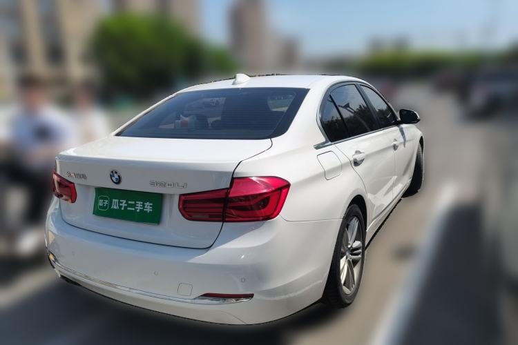 Used BMW 3 Series 2016 320Li Fashion Model Rear Right 45 Deg
