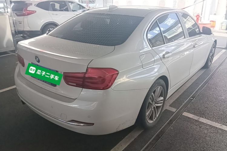 Used BMW 3 Series 2016 320Li Fashion Model Rear Right 45 Deg