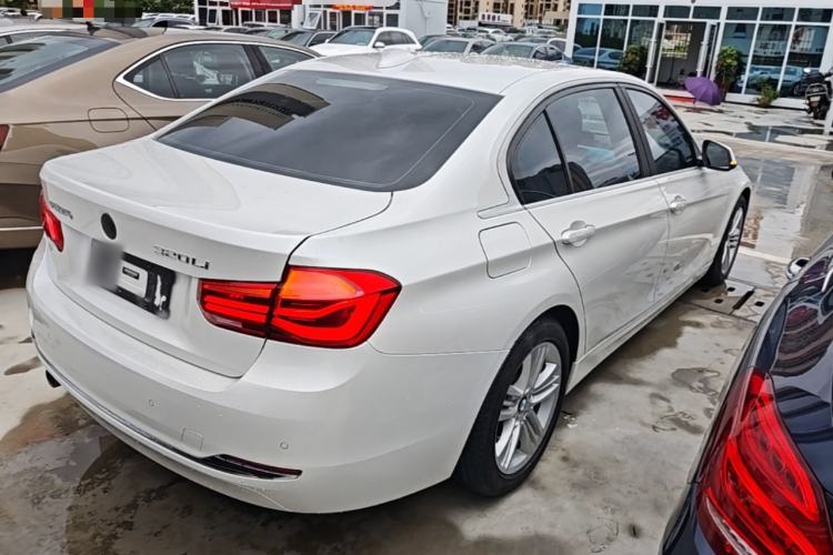 Used BMW 3 Series 2016 320Li Fashion Model Rear Right 45 Deg