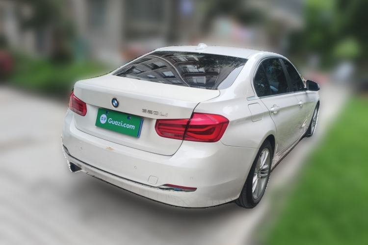 Used BMW 3 Series 2016 320Li Fashion Model Rear Right 45 Deg