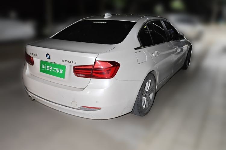 Used BMW 3 Series 2016 320Li Fashion Model Rear Right 45 Deg