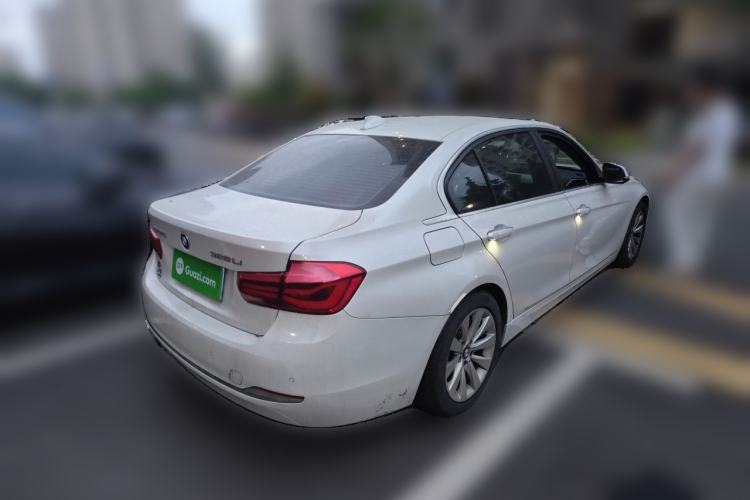 Used BMW 3 Series 2016 328Li Fashion Model Rear Right 45 Deg