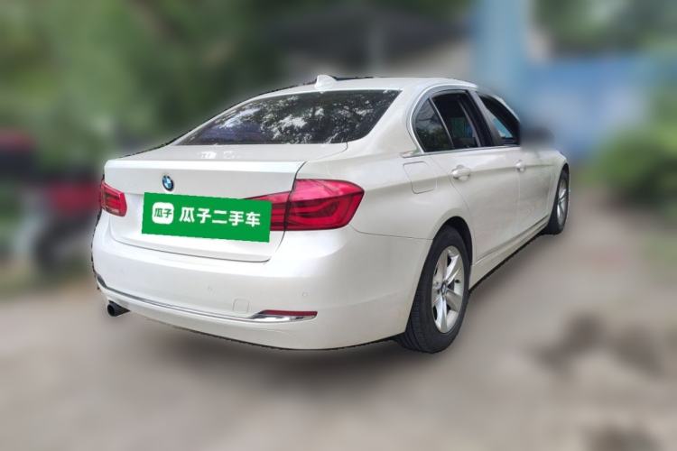 Used BMW 3 Series 2016 316Li Fashion Model Rear Right 45 Deg