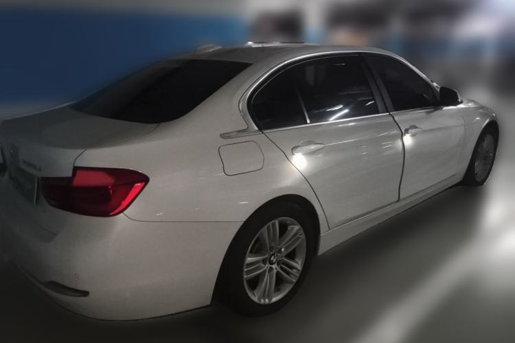 Used BMW 3 Series 2016 320Li Fashion Model Rear Right 45 Deg
