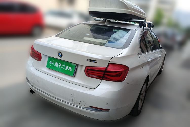 Used BMW 3 Series 2016 316Li Fashion Model Rear Right 45 Deg