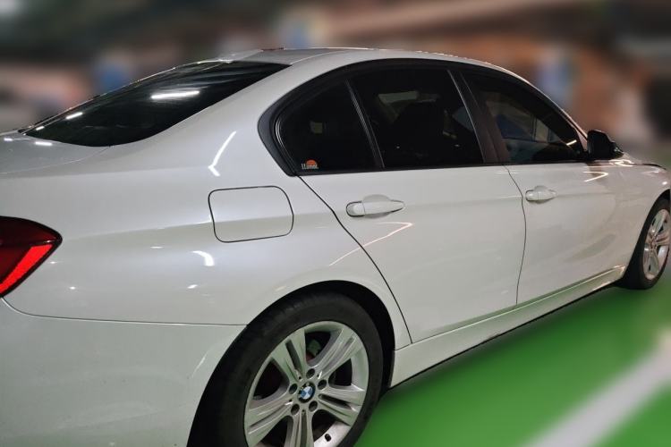 Used BMW 3 Series 2016 316i Fashion Model Rear Right 45 Deg
