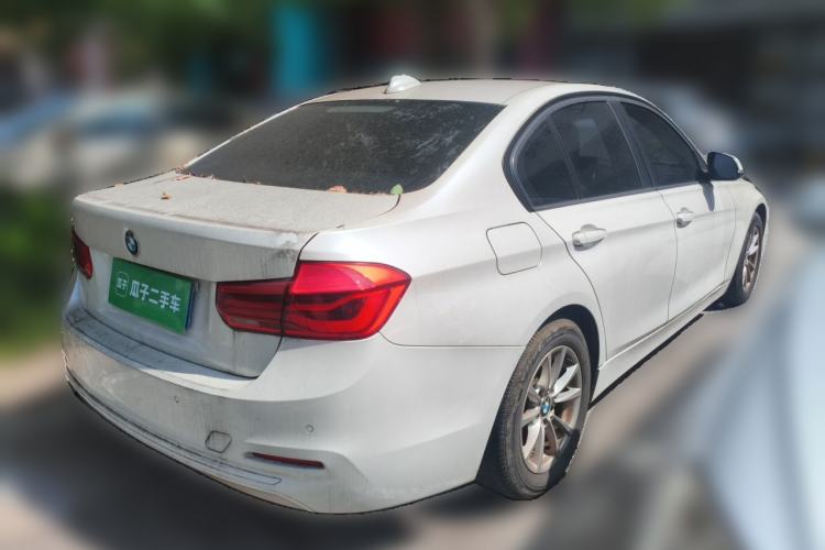 Used BMW 3 Series 2016 316i Fashion Model Rear Right 45 Deg