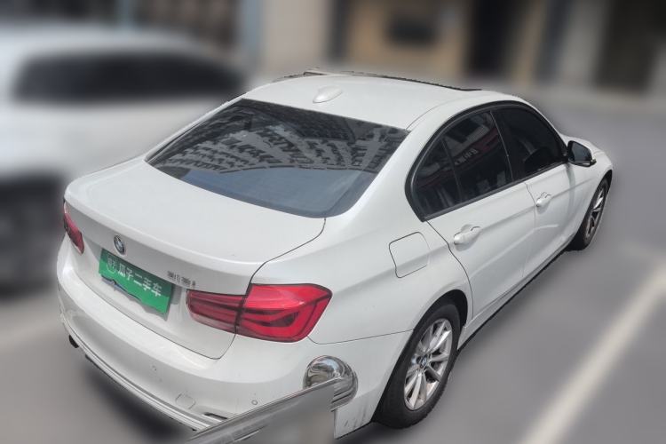 Used BMW 3 Series 2016 316i Fashion Model Rear Right 45 Deg