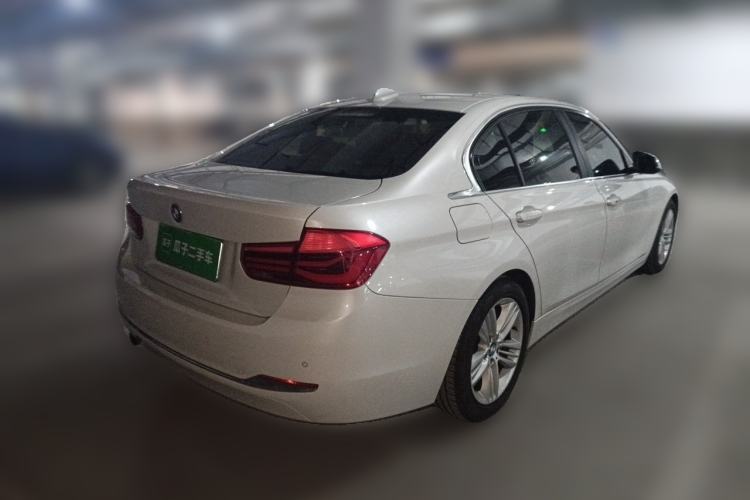 Used BMW 3 Series 2016 320Li Fashion Model Rear Right 45 Deg