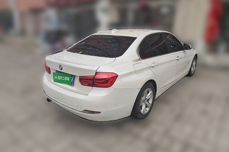 Used BMW 3 Series 2016 316Li Fashion Model Rear Right 45 Deg