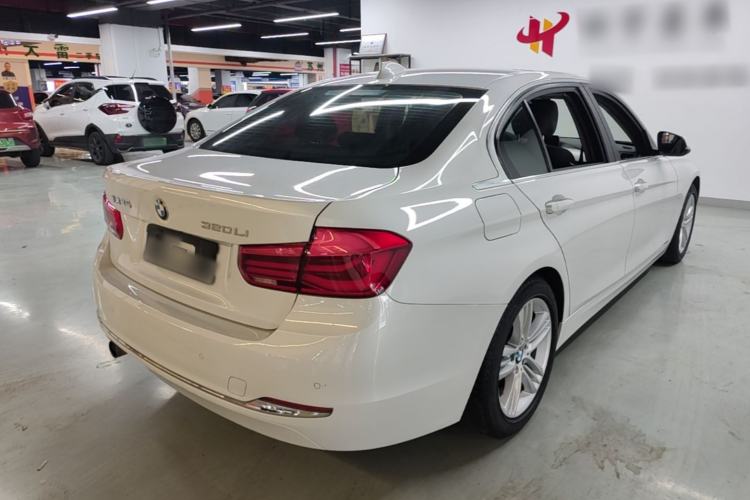 Used BMW 3 Series 2016 320Li Fashion Model Rear Right 45 Deg