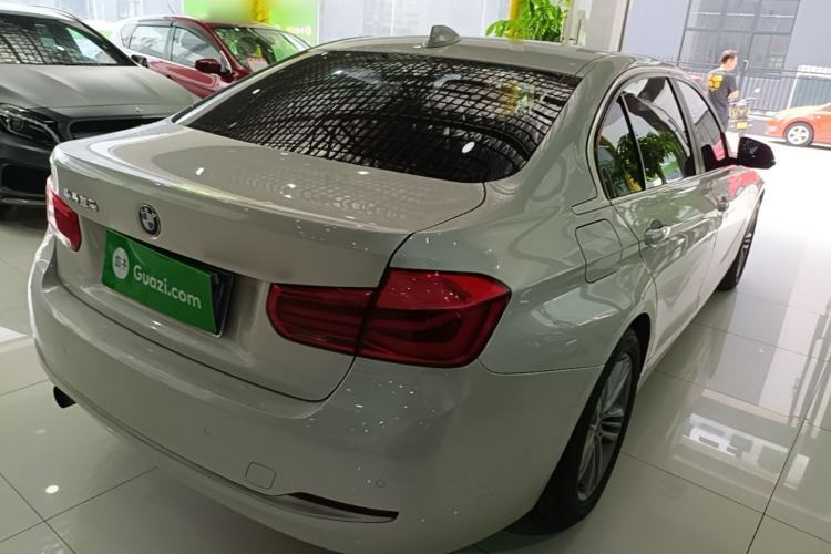 Used BMW 3 Series 2016 320Li Ambition Model Rear Right 45 Deg